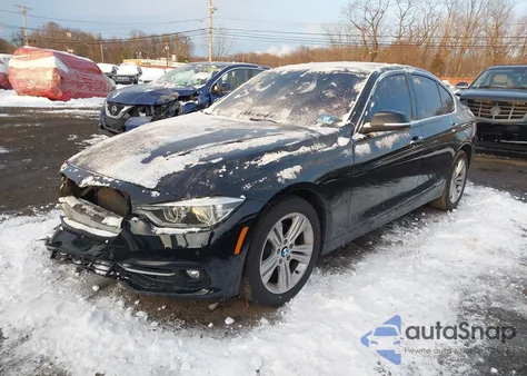 2018 BMW 330I xDrive z USA, uszkodzony, nr VIN WBA8D9G57JNU69391